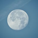 Pleine lune blanche